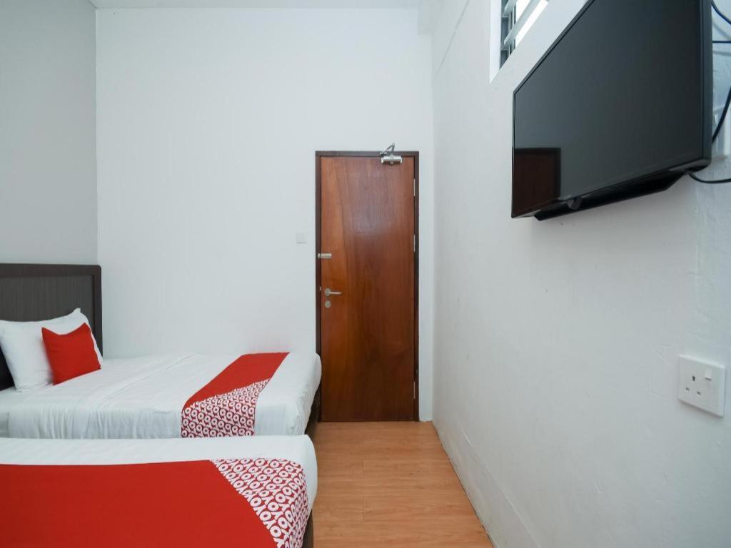 Oyo 1111 Harmony Stay Miri Eksteriør billede