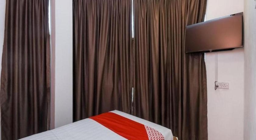 Oyo 1111 Harmony Stay Miri Eksteriør billede