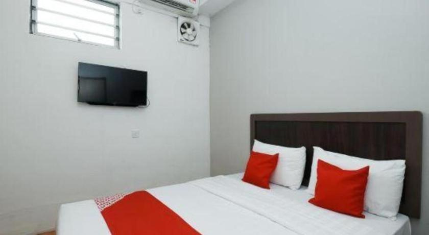 Oyo 1111 Harmony Stay Miri Eksteriør billede