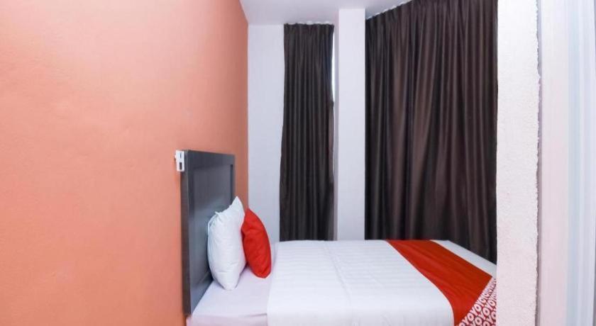 Oyo 1111 Harmony Stay Miri Eksteriør billede